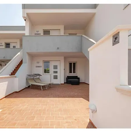 Casa Nicole Torre San Giovanni